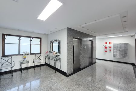 Apartamento para alugar com 175m², 4 quartos e 2 vagasÁrea comum
