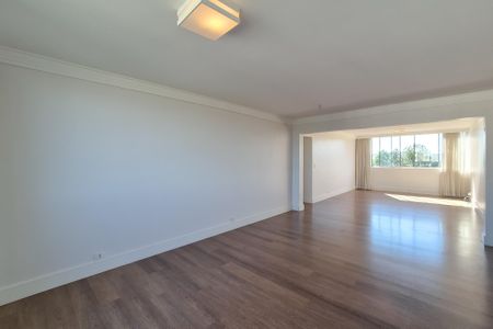 Apartamento para alugar com 175m², 4 quartos e 2 vagasSala 2