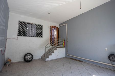 Casa à venda com 350m², 3 quartos e 2 vagas Casa à venda com 350m², 3 quartos e 2 vagasGaragem