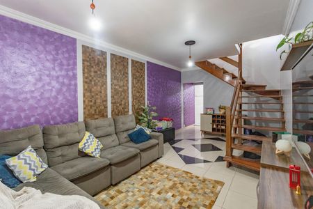 Casa à venda com 350m², 3 quartos e 2 vagas Casa à venda com 350m², 3 quartos e 2 vagasSala