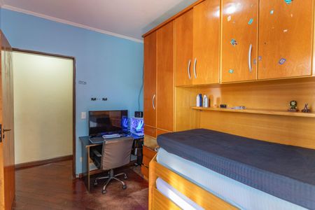 Casa à venda com 350m², 3 quartos e 2 vagas Casa à venda com 350m², 3 quartos e 2 vagasQuarto 2