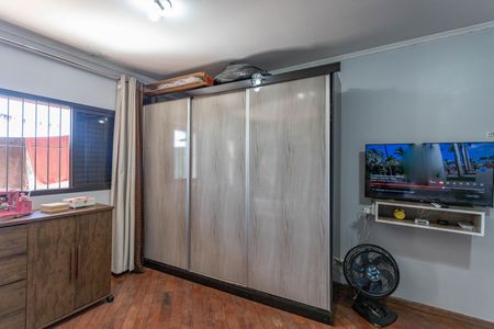 Casa à venda com 350m², 3 quartos e 2 vagas Casa à venda com 350m², 3 quartos e 2 vagas Suíte