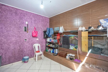 Casa à venda com 350m², 3 quartos e 2 vagas Casa à venda com 350m², 3 quartos e 2 vagasÁrea de serviço