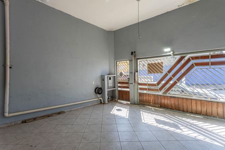 Casa à venda com 350m², 3 quartos e 2 vagas Casa à venda com 350m², 3 quartos e 2 vagasGaragem
