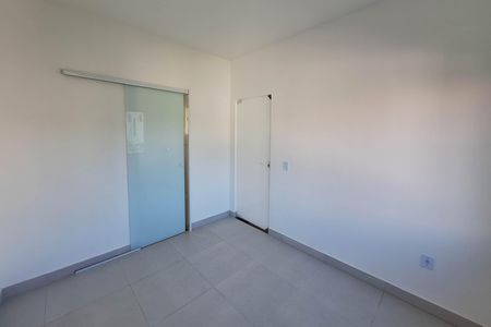 Casa de condomínio para alugar com 60m², 1 quarto e 1 vagaSuíte