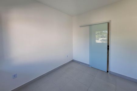 Casa de condomínio para alugar com 60m², 1 quarto e 1 vagaSuíte