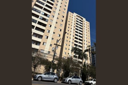 Apartamento à venda com 76m², 3 quartos e 2 vagasFachada e portaria