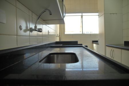 Apartamento à venda com 76m², 3 quartos e 2 vagasCozinha