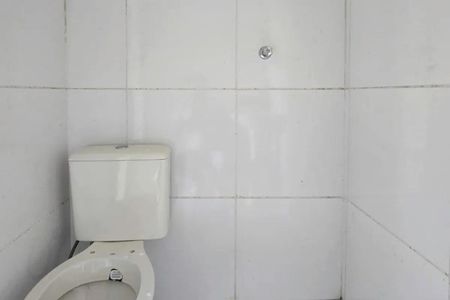 Banheiro de casa para alugar com 1 quarto, 65m² em Parque Continental I, Guarulhos