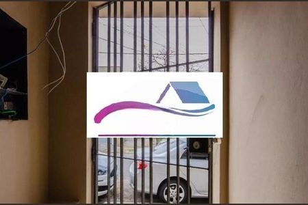 Casa à venda com 80m², 2 quartos e sem vaga