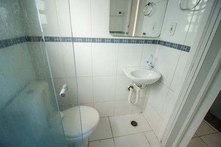 Casa para alugar com 80m², 2 quartos e sem vagaBanheiro