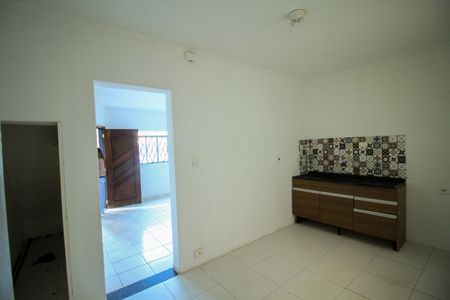 Casa para alugar com 80m², 2 quartos e sem vagaCozinha