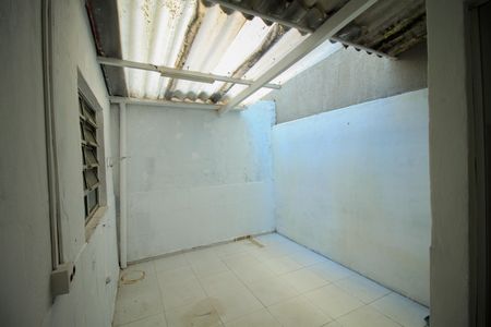 Casa para alugar com 80m², 2 quartos e sem vagaÁrea de Serviço