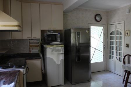 Casa à venda com 262m², 4 quartos e 2 vagas