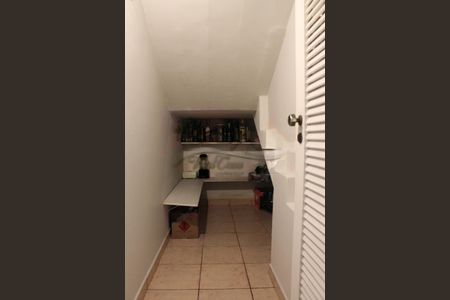 Casa à venda com 262m², 4 quartos e 2 vagas