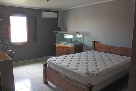 Casa à venda com 4 quartos, 262m² em Vila Moraes, São Paulo