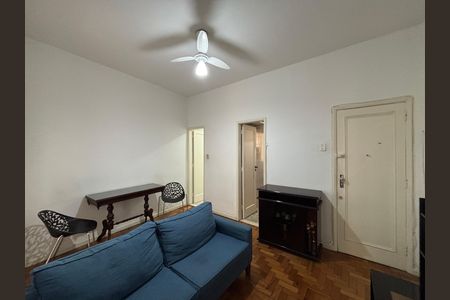 Apartamento para alugar com 45m², 1 quarto e sem vaga Apartamento para alugar com 45m², 1 quarto e sem vagaSala
