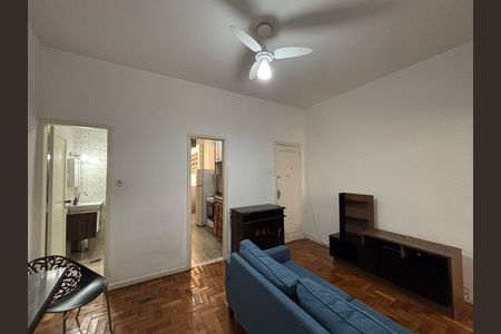 Apartamento para alugar com 45m², 1 quarto e sem vaga Apartamento para alugar com 45m², 1 quarto e sem vagaSala