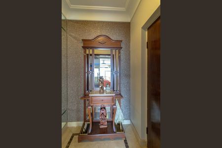 Apartamento para alugar com 225m², 3 quartos e 4 vagasHall privativo do andar