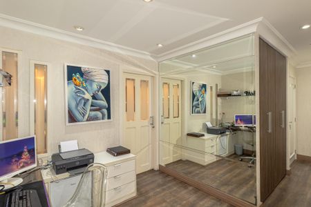 Apartamento para alugar com 225m², 3 quartos e 4 vagasEscritório