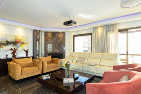 Apartamento para alugar com 225m², 3 quartos e 4 vagasSala