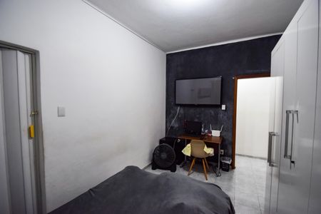 Apartamento à venda com 90m², 2 quartos e 4 vagasQuarto 2
