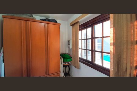 Casa à venda com 320m², 4 quartos e 6 vagas Casa à venda com 320m², 4 quartos e 6 vagasSuíte 2