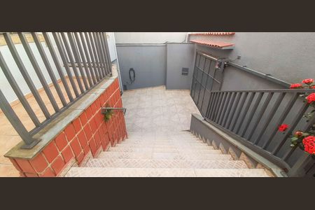 Casa à venda com 320m², 4 quartos e 6 vagas Casa à venda com 320m², 4 quartos e 6 vagasÁrea Externa