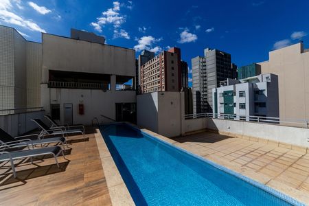 Studio à venda com 40m², 1 quarto e 1 vaga Studio à venda com 40m², 1 quarto e 1 vagaÁrea comum - Piscina