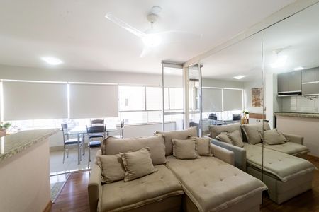 Studio à venda com 40m², 1 quarto e 1 vaga Studio à venda com 40m², 1 quarto e 1 vagaSala