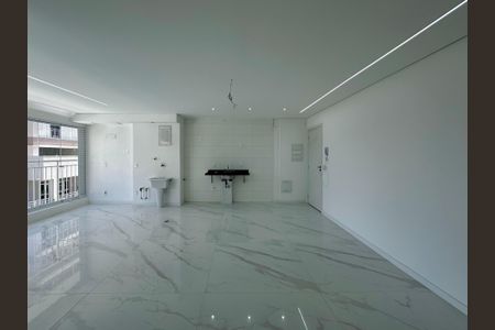 Sala de apartamento à venda com 1 quarto, 92m² em Santo Amaro, São Paulo