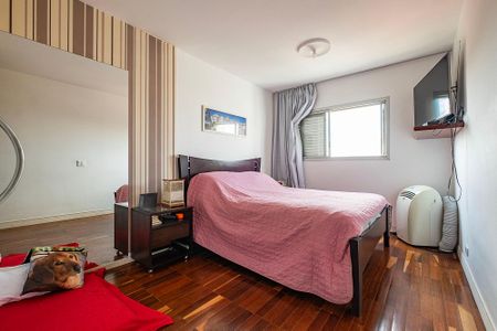 Apartamento à venda com 306m², 3 quartos e 2 vagas Apartamento à venda com 306m², 3 quartos e 2 vagasSuíte Master