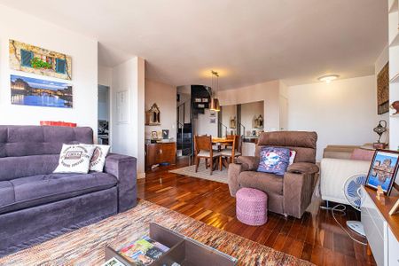 Apartamento à venda com 306m², 3 quartos e 2 vagas Apartamento à venda com 306m², 3 quartos e 2 vagasSala 1