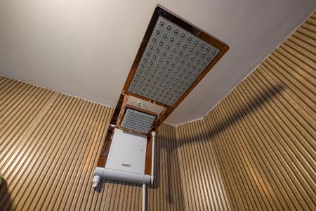 Apartamento à venda com 306m², 3 quartos e 2 vagas Apartamento à venda com 306m², 3 quartos e 2 vagasBanheiro da Suíte Americana