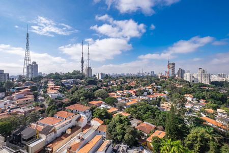 Apartamento à venda com 306m², 3 quartos e 2 vagas Apartamento à venda com 306m², 3 quartos e 2 vagasSala 1 - Vista