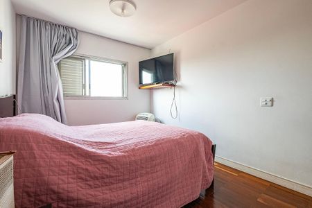 Apartamento à venda com 306m², 3 quartos e 2 vagas Apartamento à venda com 306m², 3 quartos e 2 vagasSuíte Master