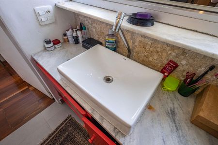 Apartamento à venda com 306m², 3 quartos e 2 vagas Apartamento à venda com 306m², 3 quartos e 2 vagasBanheiro da Suíte Americana