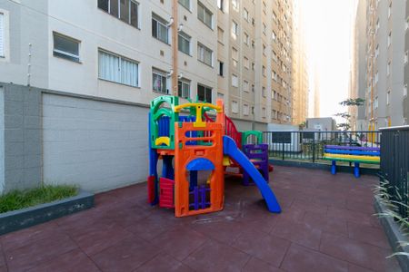 Apartamento para alugar com 46m², 2 quartos e 1 vagaÁrea comum - Playground
