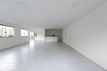 Apartamento para alugar com 46m², 2 quartos e 1 vagaÁrea comum - Salão de festas