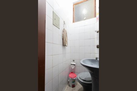 Casa de condomínio à venda com 120m², 3 quartos e 1 vagaLavabo