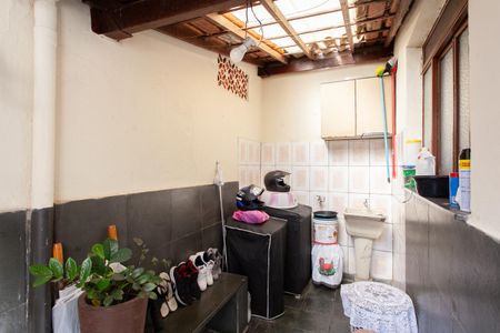 Casa de condomínio à venda com 120m², 3 quartos e 1 vagaÁrea de Serviço