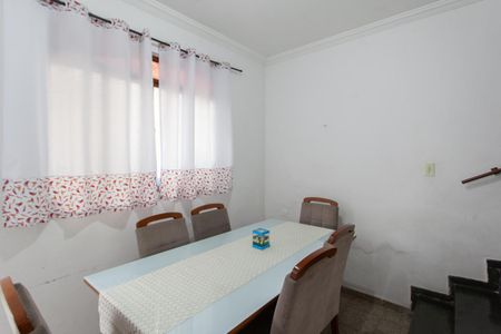 Casa de condomínio à venda com 120m², 3 quartos e 1 vagaSala de Jantar