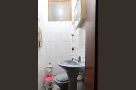 Casa de condomínio à venda com 120m², 3 quartos e 1 vagaLavabo