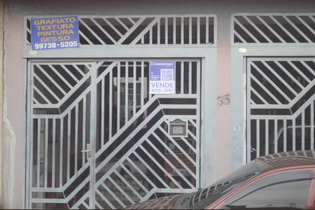 Casa à venda com 150m², 4 quartos e 2 vagasFachada