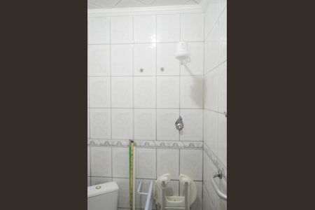 Casa à venda com 150m², 4 quartos e 2 vagasBanheiro