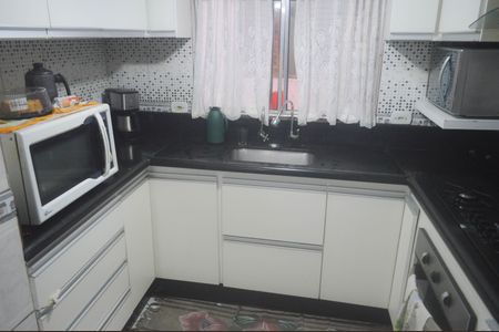 Casa à venda com 150m², 4 quartos e 2 vagasCozinha