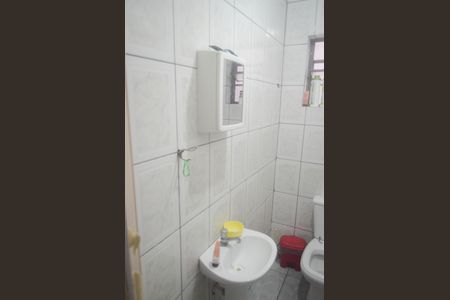 Casa à venda com 150m², 4 quartos e 2 vagasBanheiro 2 Casa 2