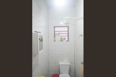 Casa à venda com 150m², 4 quartos e 2 vagasBanheiro 2 Casa 2