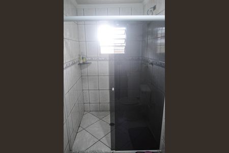 Casa à venda com 150m², 4 quartos e 2 vagasBanheiro 