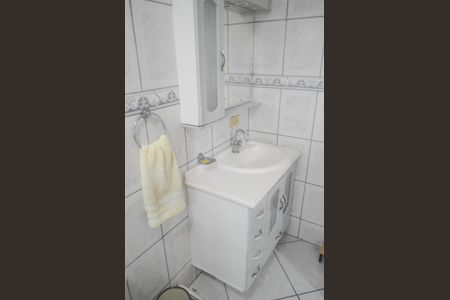 Casa à venda com 150m², 4 quartos e 2 vagasBanheiro